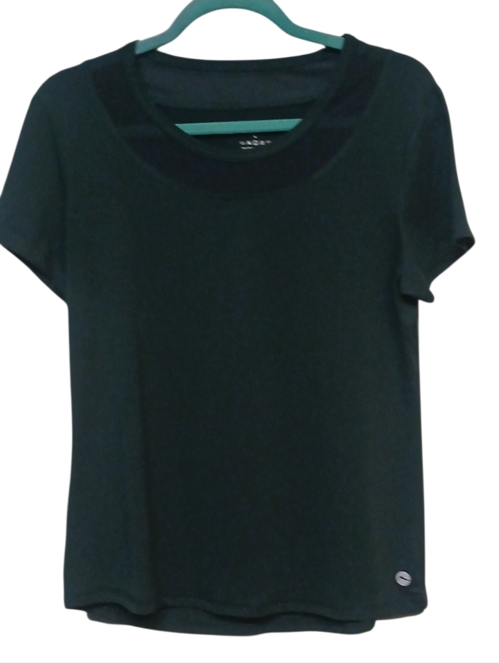 Gottex - NWOT, Ladies Green Shirt, Short Sleeve, Neck Vented Around, Stretch,... - Picture 2 of 12